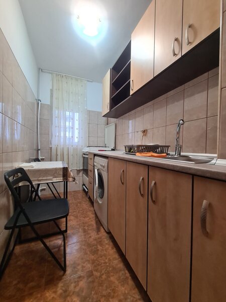 1 Decembrie, 4 minute M, garsoniera decomandata, DB1328.